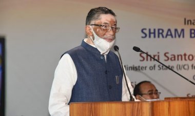 केन्द्र सरकार ने कोविड-19 महामारी के दौरान संपूर्ण भारत में श्रम कल्याण और रोजगार सृजन के लिए अभूतपूर्व उपाय किए हैं: गंगवार