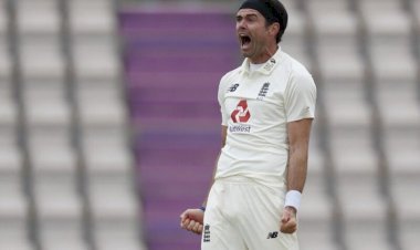 इंग्लैंड के जेम्स एंडरसन ने रचा इतिहास, टेस्ट क्रिकेट में '600 क्लब' में शामिल हुए