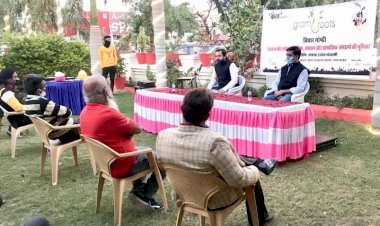 आर्थिक स्वावलंबन के लिए देसी तकनीक आधारित ग्रामीण उत्पाद निर्माण के लिए अनूठी पहल  