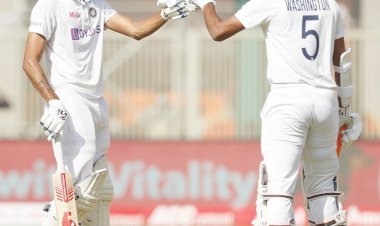 अहमदाबाद टेस्ट मैच में भारत ने इंग्लैंड पर बनाई 160 रन की बढ़त