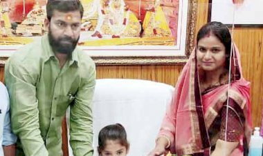 हैरिटेज मेयर मुनेश गुर्जर ने महिला दिवस पर 7 साल की बच्ची को बनाया मेयर