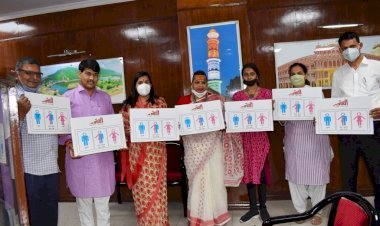 जयपुर ग्रेटर मेयर सौम्या गुर्जर ने शौचालय के लिए ट्रांसजेंडर साइन का किया विमोचन