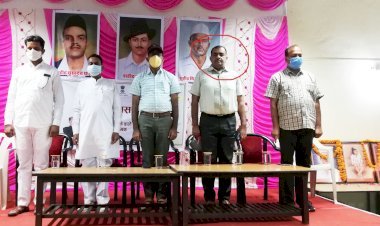 सिरोही जिला पुलिस के टाइगर ही नहीं कर रहे कोविड—19 नियमों की पालना, सोशल डिस्टेंस तो दूर मास्क तक नहीं लगाया एसपी टांक ने