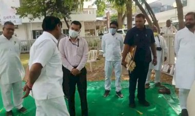 सिरोही प्रभारी मंत्री भाया ने दौरे के दौरान माउंट आबू SDM को बुलाकर कहा था "ये परम्पराएं अच्छी नहीं, आगे चलकर आपको होगी तकलीफ", अब तबादला