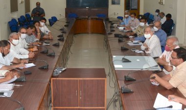 पुजारी की मौत के बाद शव रखकर किया जा रहा आंदोलन समाप्त, सरकार ने मानी मांगे, 30 अप्रेल तक संभागीय आयुक्त जांच कर देंगे रिपोर्ट, प्रकरण में शामिल अधिकारी होंगे एपीओ