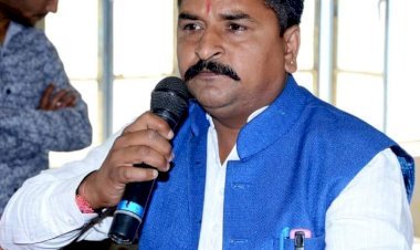 फर्जी पट्टा बनाने के आरोप में सायला के पूर्व सरपंच और भाजपा के युवा मोर्चा महामंत्री को पुलिस ने किया गिरफ्तार