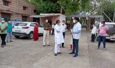 राजस्थान सरकार ने सिरोही जिला चिकित्सालय में ऑक्सिजन उत्पादन संयंत्र को लेकर स्वीकृत किए 1 करोड़ 73 लाख रूपए, विधायक लोढ़ा ने अस्पताल का किया निरीक्षण