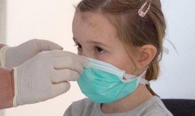 विदेशों में कोरोना संक्रमण वयस्कों की तुलना में बच्चों में फैल रहा है अधिक