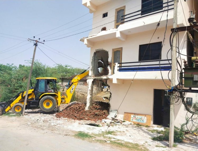 सिरोही के आबू रोड इलाके में यूआईटी ने ध्वस्त किए अवैध निर्माण