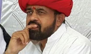 सिरोही के सीमावर्ती पुुलिस थानों से हो रही अवैध शराब तस्करी की जड़ें पुलिस मुख्यालय में: सिरोही विधायक लोढ़ा