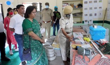 वन विभाग की हॉफ ने किया पिंडवाड़ा रेस्क्यू सेंटर का उद्घाटन, श्रेष्ठ कार्य के लिए फारेस्ट गार्ड अंजू को किया सम्मानित