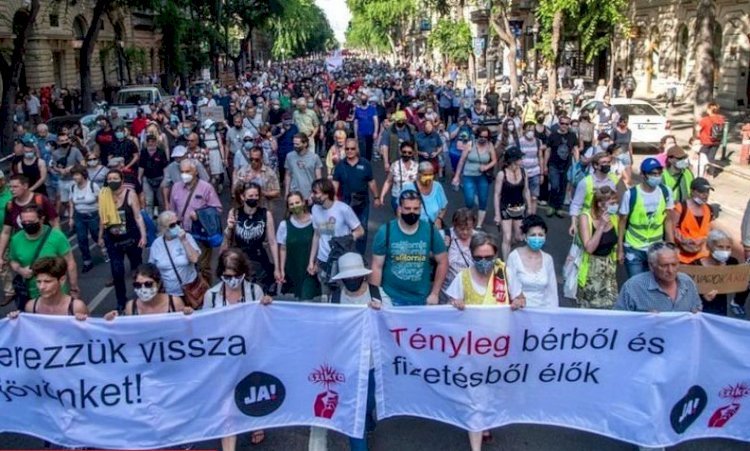 हंगरी की राजधानी बुड़ा पोस्ट में चीनी यूनिवर्सिटी शुरू करने का जमकर विरोध, हजारों लोग सडक़ों पर