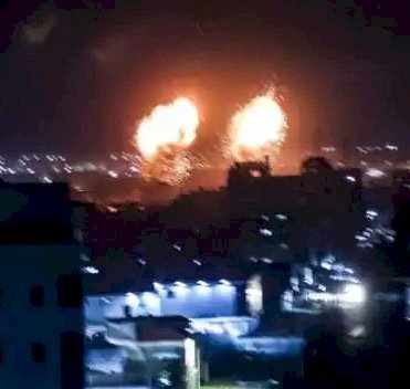 इजराइल ने गाजा पट्टी पर फिर किए हवाई हमले, धमाकों से गूंज उठा गाजा शहर