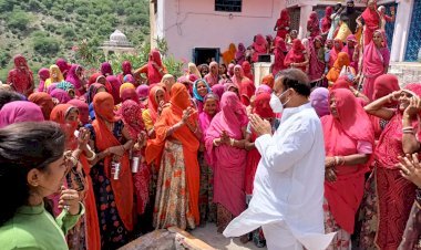 आस्था की सडक़ के लिए जताया आभार, सम्मान कर बढ़ाया मान