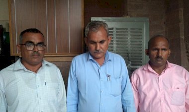 शिक्षा मंत्री के बाद अब शिक्षा विभाग का प्रिंसिपल आरएएस भर्ती मामले में फंसा, 20 लाख रुपए लेकर इंटरव्यू में दिला रहा था 70 नंबर, 54 नंबर आने पर खुलासा