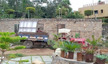 रसूखदारों के बन रहे नए आलीशान होटल और रिसोर्ट, वहीं आमजन को अपना घर रिपेयरिंग की नही मिल रही परमिशन