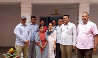 एक लाख की रिश्वत लेते घूसखोर महिला पटवारी को एसीबी ने किया ट्रेप