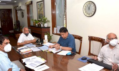 दिल्ली—मुंबई एक्सप्रेस वे परियोजना सहित कई बड़े प्रोजेक्ट पर मोदी कल करेंगे चर्चा