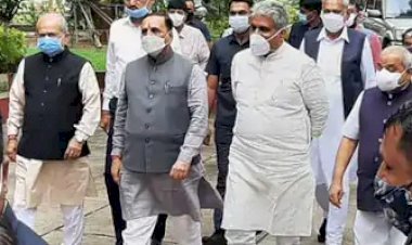 कर्नाटक, उत्तराखंड के बाद अब गुजरात में भाजपा ने बदला मुख्यमंत्री, गुजरात के सीएम विजय रुपाणी ने दिया इस्तीफा