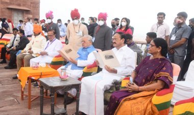 देश के उपराष्ट्रपति जोधपुर के ऎतिहासिक मेहरानगढ़ किले की भव्यता देख कर हुए अभिभूत