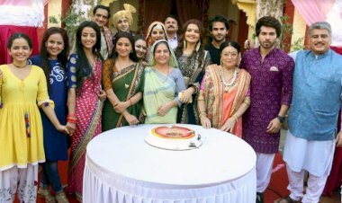 दंगल टीवी के नम्बर वन शो रंजू की बेटियां ने कंप्लीट किए 200 एपिसोड्स, केक काटकर सेट पर मनाया गया जश्न