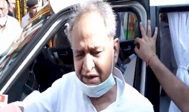 भाजपा में मूर्खों को बना दिया पदाधिकारी, मुख्यमंत्री के उम्मीदवार बनकर बैठे नेता कर रहे हैं बेवकूफी की बातें:सीएम