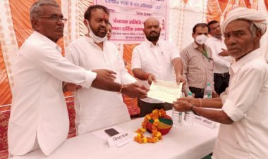 सिरोही विधायक लोढा ने शिविर में बांटे 74 पट्टे, 754 नाम शुद्धिकरण के प्रकरण निपटाए