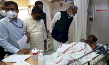 CM जोधपुर दौरे पर, एयरपोर्ट से पहुंचे एम्स अस्पताल और हादसे में मृतक आश्रित एवं घायलों को तत्काल सहायता राशि उपलब्ध कराने के दिए निर्देश