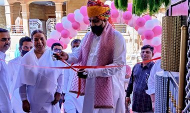 अल्पसंख्यक मामलात मंत्री ने जैसलमेर के प्रजापिता ब्रह्माकुमारी ईश्वरीय विश्वविद्यालय के स्वर्णिम भवन का किया उद्घाटन