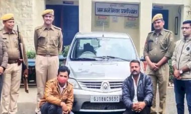 सिरोही की अनादरा पुलिस ने अवैध शराब तस्करी मामले में 2 तस्करों को किया गिरफ्तार, 15 कार्टन शराब जब्त