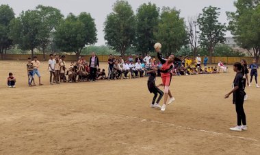 जालोर के चांदराई में जिला स्तरीय हैंडबॉल प्रतियोगिता में जीत के लिए हो रहे हैं कड़े मुकाबले
