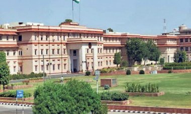 मंत्रियों के विभाग बंटवारे के बाद अब ब्यूरोक्रेसी में बदलाव की तैयारी