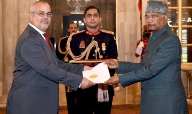 President of India से चार देशों के राजदूतों ने की मुलाकात, राष्ट्रपति कोविंद ने उनकी नियुक्तियों पर दी बधाई