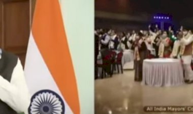 Prime Minister Narendra Modi  ने अखिल भारतीय महापौर सम्मेलन में शहरों के कायाकल्प के लिए दिया कई सुझाव