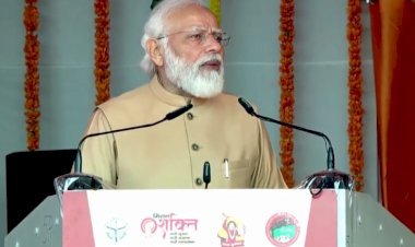 Uttar Pradesh में डबल इंजन की सरकार ने महिलाओं को सुरक्षा दी, सम्मान दिया, उनकी गरिमा बढ़ाई यह अभूतपूर्व: पीएम मोदी
