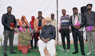 श्री क्षत्रिय युवक संघ के आभार कार्यक्रम में संघ प्रमुख ने सफाई कर्मचारियों के साथ किया भोजन