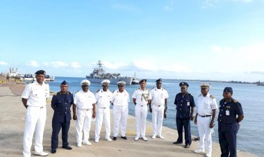 Indian Navy  ने समुद्र में विस्तारवादी नीति के चलते जहाज kesari को मोजाम्बिक के मापुटो बंदरगाह में किया तैनात