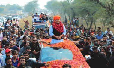 Jaipur के झोटवाड़ा विधानसभा क्षेत्र के युवा नेता Ashu Singh Surpura के जन्मदिन पर दिखा लोगों का स्नेह, हजारों की तादाद में लोगों की उपस्थिति