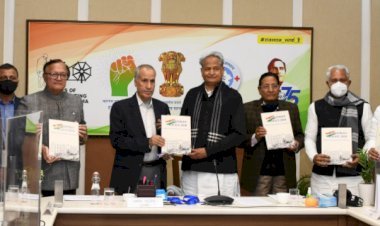 Chief Minister Ashok Gehlot ने राजस्थान पुलिस विजन—2030 पुस्तक का किया विमोचन,पुलिस के आधुनिकीकरण की दिशा में सराहनीय कदम