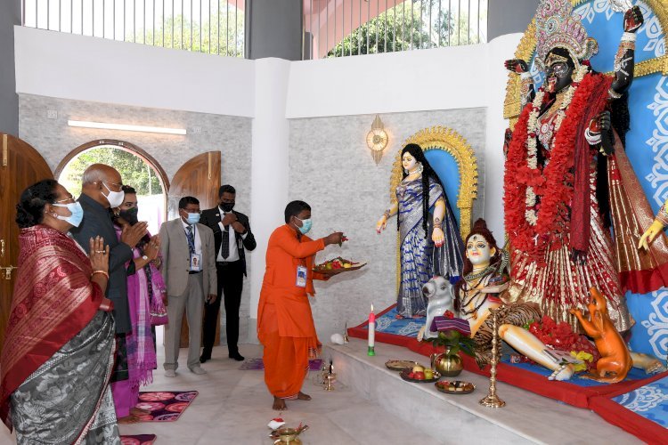 India and Bangladesh के लोगों के बीच आध्यात्मिक व सांस्कृतिक बंधन का एक प्रतीक है ढाका का ऐतिहासिक रमना काली मंदिर: राष्ट्रपति कोविन्द