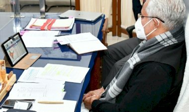 Union Health Minister ने कोरोना की समीक्षा बैठक में अधिकारियों को दिए निर्देश, सजग और सतर्कता की अपील