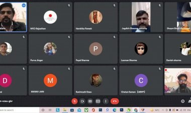 पितृसत्तात्मक सोच को बदलने का आह्वान