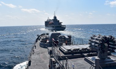 भारतीय नौसेना की पश्चिमी कमान ने संयुक्त समुद्री अभ्यास ‘पश्चिम लहर-2022)’ में शक्ति प्रदर्शन