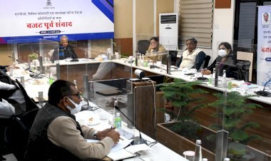 मुख्यमंत्री अशोक गहलोत ने बजट पूर्व सिविल सोसायटी तथा स्वैच्छिक संगठनों से की चर्चा, योजनाओं को जमीनी स्तर तक लाभ पहुंचाने में बताई महत्वपूर्ण भूमिका