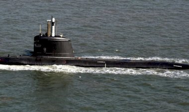 भारतीय नौसेना ने कलवरी श्रेणी के प्रोजेक्ट 75 के तहत 5वीं स्कॉर्पीन पनडुब्बी वगीर को किया लॉन्च