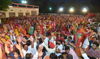 छोटी काशी गुलाबी नगरी में करणी महिमा कथा का रंगारंग फागोत्सव के साथ समापन