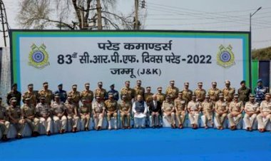 केंद्रीय गृह मंत्री शाह की पहल पर सीआरपीएफ का स्थापना दिवस पहली बार दिल्ली से बाहर जम्मू में आयोजित, शाह ने परेड का किया निरीक्षण