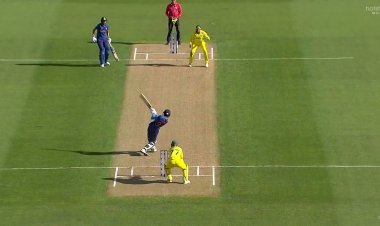 भारतीय महिला क्रिकेट बल्लेबाज पूजा वस्त्रकर ने 81मीटर लंबा लगाया छक्का, ऑस्ट्रेलिया ने टीम इंडिया को 6 विकेट से हराया