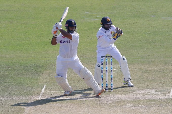 भारत बनाम श्रीलंका टेस्ट मैच में भारत ने 85 ओवर में 6 विकेट गंवा कर बनाए 357 रन, कोहली के 8 हजार रन पुरे