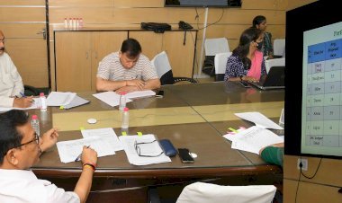 गहलोत सरकार ने राज्य मंत्री डॉ सुभाष गर्ग ने सपंर्क पोर्टल पर लंबित प्रकरणों को शीघ्र निस्तारण करने के दिए निर्देश